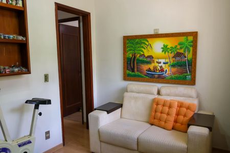 Casa à venda com 299m², 5 quartos e 2 vagasQuarto 4 2º Piso