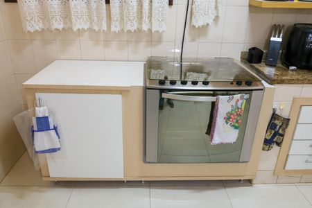 Casa à venda com 299m², 5 quartos e 2 vagasCozinha 1º Pavimento