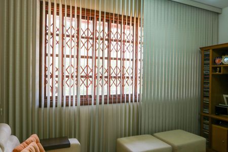 Casa à venda com 299m², 5 quartos e 2 vagasQuarto 4 2º Piso