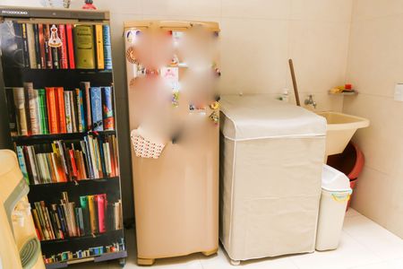 Casa à venda com 299m², 5 quartos e 2 vagasÁrea de Serviço - 1º Pavimento