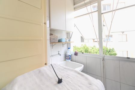 Apartamento à venda com 50m², 2 quartos e 1 vaga Apartamento à venda com 50m², 2 quartos e 1 vagaÁrea de Serviço