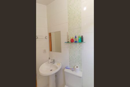 Casa à venda com 253m², 3 quartos e 5 vagas Casa à venda com 253m², 3 quartos e 5 vagasBanheiro Social 2