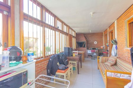 Casa à venda com 253m², 3 quartos e 5 vagas Casa à venda com 253m², 3 quartos e 5 vagasVaranda gourmet