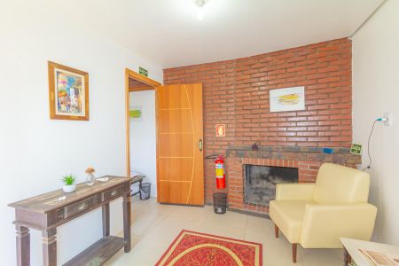 Casa à venda com 253m², 3 quartos e 5 vagas Casa à venda com 253m², 3 quartos e 5 vagasSala