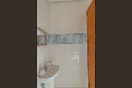 Casa à venda com 253m², 3 quartos e 5 vagas Casa à venda com 253m², 3 quartos e 5 vagasLavabo