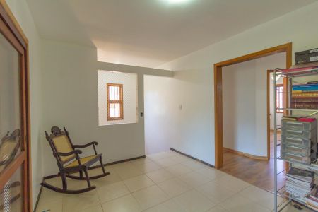 Casa à venda com 253m², 3 quartos e 5 vagas Casa à venda com 253m², 3 quartos e 5 vagasSala de TV