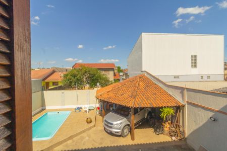 Casa à venda com 253m², 3 quartos e 5 vagas Casa à venda com 253m², 3 quartos e 5 vagasVista do Quarto 2