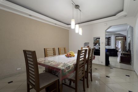 Casa à venda com 154m², 4 quartos e 2 vagasSala de Jantar