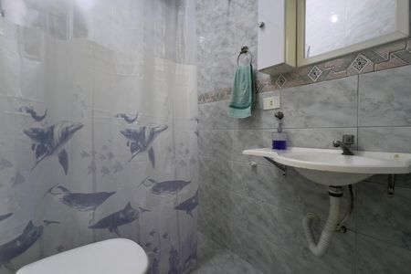 Casa à venda com 154m², 4 quartos e 2 vagasBanheiro 3