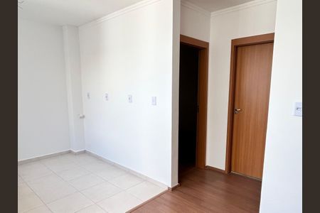 Apartamento para alugar com 2 quartos, 42m² em Parque Residencial Candido Portinari, Ribeirão Preto