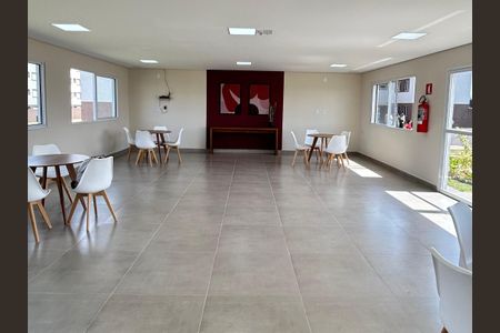 Apartamento para alugar com 42m², 2 quartos e 1 vaga