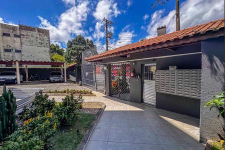 Apartamento à venda com 55m², 2 quartos e 1 vagaFachada e portaria