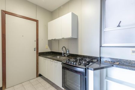 Apartamento à venda com 83m², 3 quartos e 2 vagasCozinha