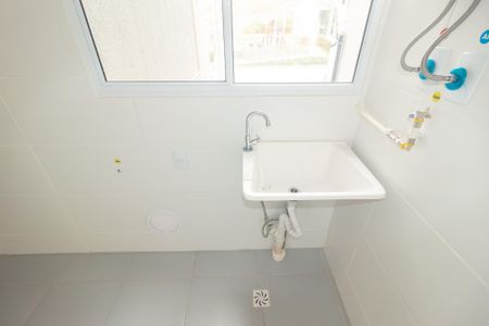 Apartamento para alugar com 43m², 2 quartos e 1 vaga Apartamento para alugar com 43m², 2 quartos e 1 vagaCozinha e Área de Serviço