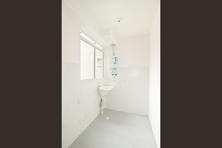 Apartamento para alugar com 43m², 2 quartos e 1 vaga Apartamento para alugar com 43m², 2 quartos e 1 vagaCozinha e Área de Serviço