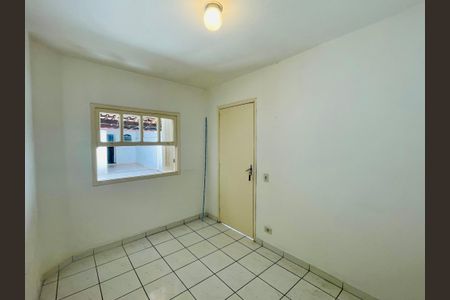 Casa à venda com 150m², 4 quartos e 1 vaga Casa à venda com 150m², 4 quartos e 1 vagaQuarto 4