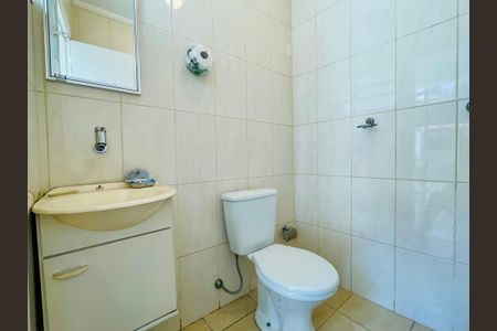 Casa à venda com 150m², 4 quartos e 1 vaga Casa à venda com 150m², 4 quartos e 1 vagaBanheiro 2