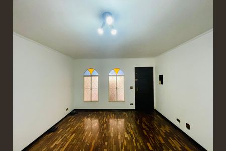 Casa à venda com 150m², 4 quartos e 1 vaga Casa à venda com 150m², 4 quartos e 1 vagaSala