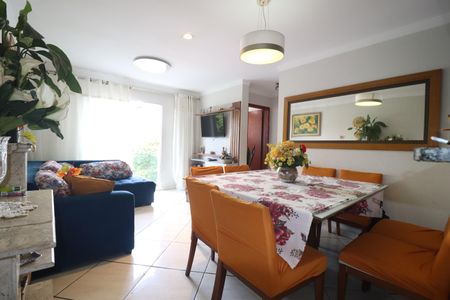 Sala de apartamento à venda com 3 quartos, 177m² em Vila Eldizia, Santo André