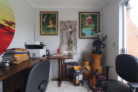 Apartamento à venda com 177m², 3 quartos e 1 vagaEscritório