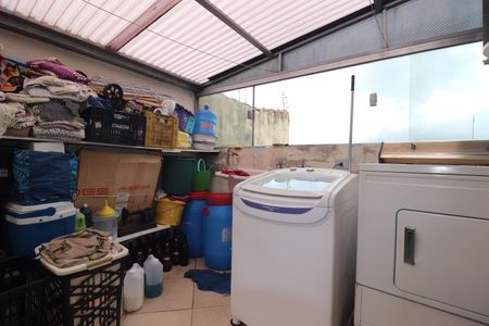 Apartamento à venda com 177m², 3 quartos e 1 vagaÁrea de Serviço