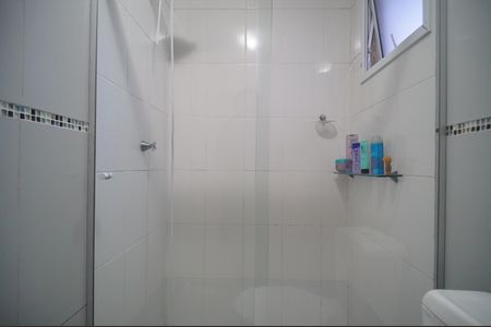 Casa de condomínio à venda com 130m², 3 quartos e 2 vagasBanheiro