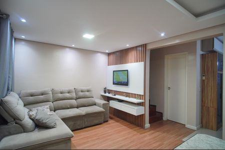 Sala de casa de condomínio à venda com 3 quartos, 130m² em Canudos, Novo Hamburgo