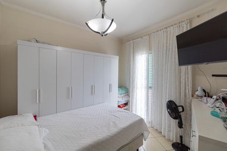 Casa à venda com 180m², 3 quartos e 3 vagas Casa à venda com 180m², 3 quartos e 3 vagasQuarto 2