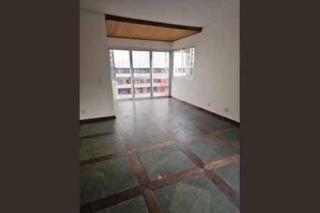 Apartamento à venda com 80m², 3 quartos e 1 vagaSala