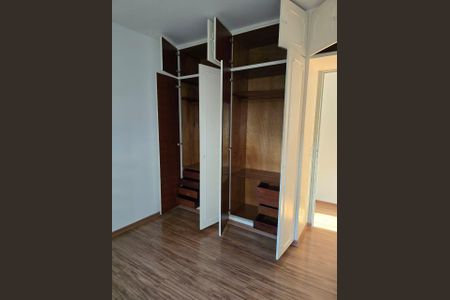 Apartamento à venda com 80m², 3 quartos e 1 vagaQuarto