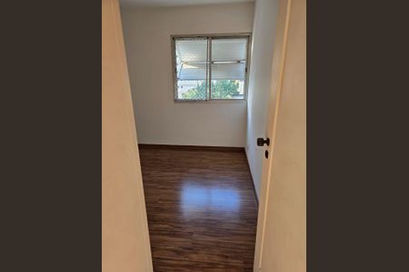 Apartamento à venda com 80m², 3 quartos e 1 vagaQuarto