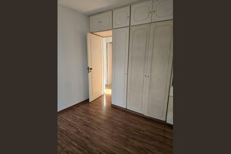 Apartamento à venda com 80m², 3 quartos e 1 vagaQuarto