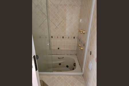 Apartamento à venda com 80m², 3 quartos e 1 vagaBanheiro