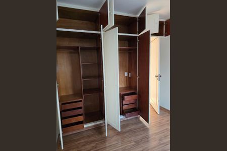 Apartamento à venda com 80m², 3 quartos e 1 vagaQuarto