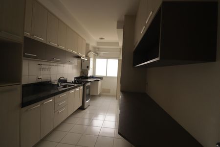Apartamento à venda com 109m², 2 quartos e 2 vagasCozinha