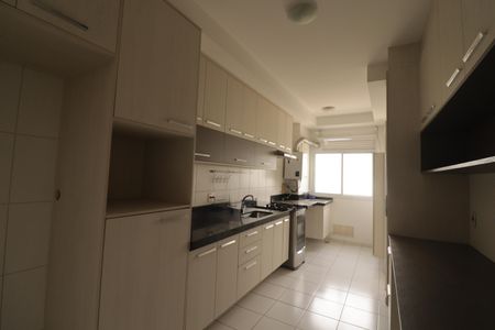 Apartamento à venda com 109m², 2 quartos e 2 vagasCozinha