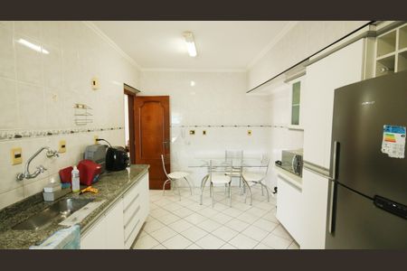 Apartamento para alugar com 108m², 2 quartos e 1 vagaCozinha