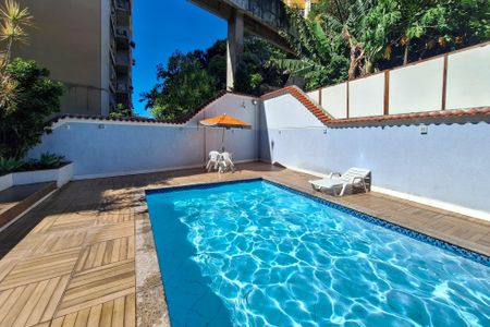 Apartamento à venda com 48m², 1 quarto e 1 vagaÁrea comum