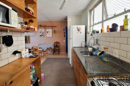 Apartamento à venda com 48m², 1 quarto e 1 vagaCozinha