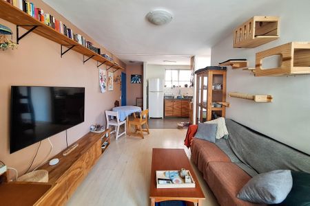 Sala de apartamento à venda com 1 quarto, 48m² em Fátima, Niterói