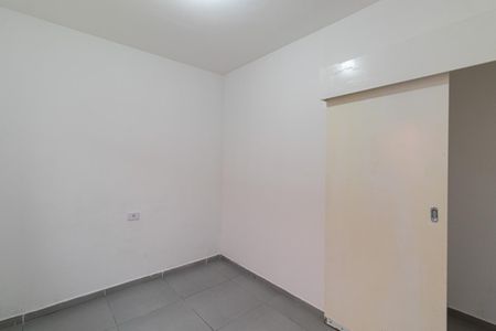 Quarto 1 de casa para alugar com 2 quartos, 80m² em Jardim Helena, São Paulo