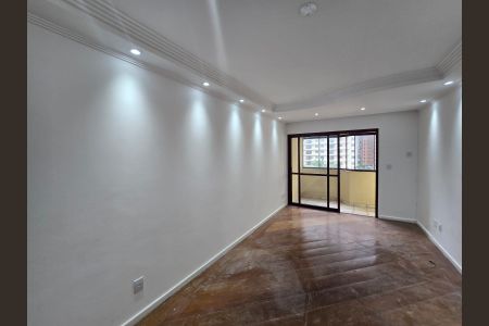 Sala  de apartamento para alugar com 3 quartos, 82m² em Jardim Maia, Guarulhos
