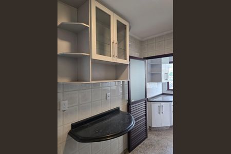 Apartamento para alugar com 82m², 3 quartos e 1 vagaCozinha 