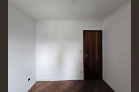 Apartamento para alugar com 82m², 3 quartos e 1 vagaQuarto 02