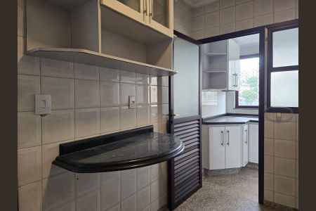 Apartamento para alugar com 82m², 3 quartos e 1 vagaCozinha 