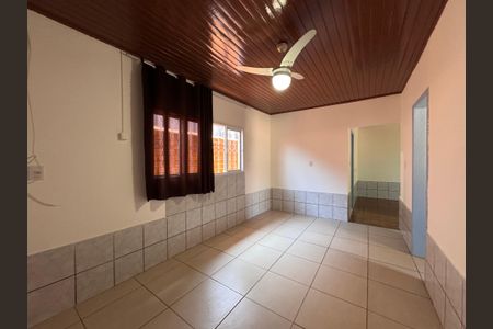 Sala de casa para alugar com 1 quarto, 50m² em Scharlau, São Leopoldo