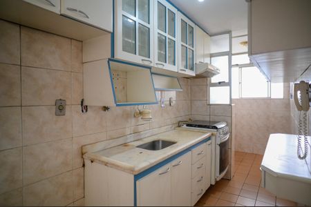 Apartamento para alugar com 62m², 2 quartos e 1 vagaCozinha