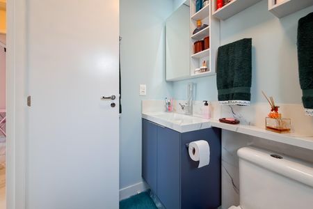 Apartamento para alugar com 93m², 2 quartos e 1 vaga Apartamento para alugar com 93m², 2 quartos e 1 vagaBanheiro da Suíte 2