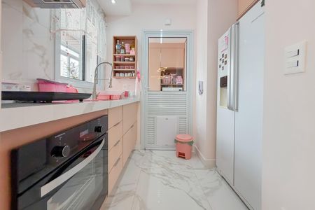 Apartamento para alugar com 93m², 2 quartos e 1 vaga Apartamento para alugar com 93m², 2 quartos e 1 vagaCozinha