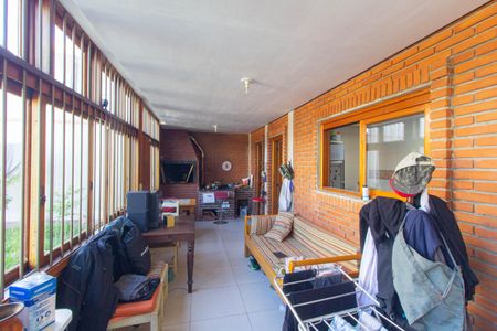 Casa à venda com 253m², 4 quartos e 5 vagasÁrea de Serviço